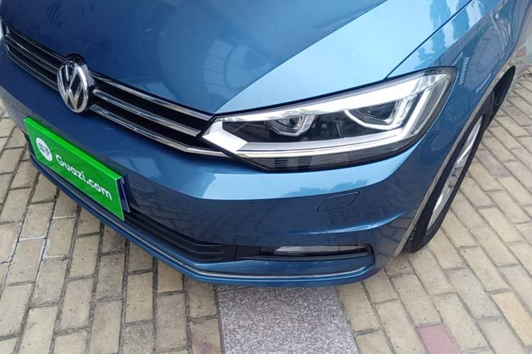 Used Volkswagen Touran 2016 Volkswagen Touran L 280TSI DSG Comfort Edition Left Front Headlight