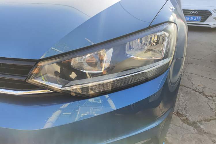 Used Volkswagen Touran 2016 Volkswagen Touran L 280TSI DSG Comfort Edition Left Front Headlight
