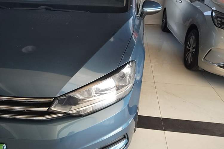 Used Volkswagen Touran 2016 Volkswagen Touran L 280TSI DSG Comfort Edition Left Front Headlight