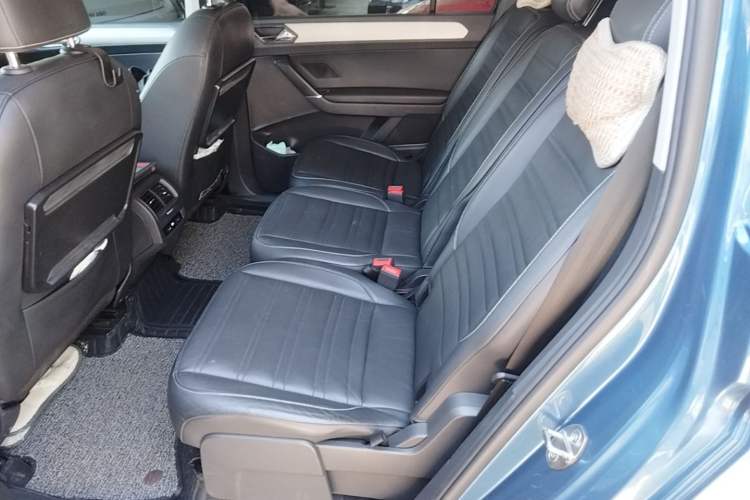 Used Volkswagen Touran 2016 Volkswagen Touran L 280TSI DSG Comfort Edition Left Rear Seat
