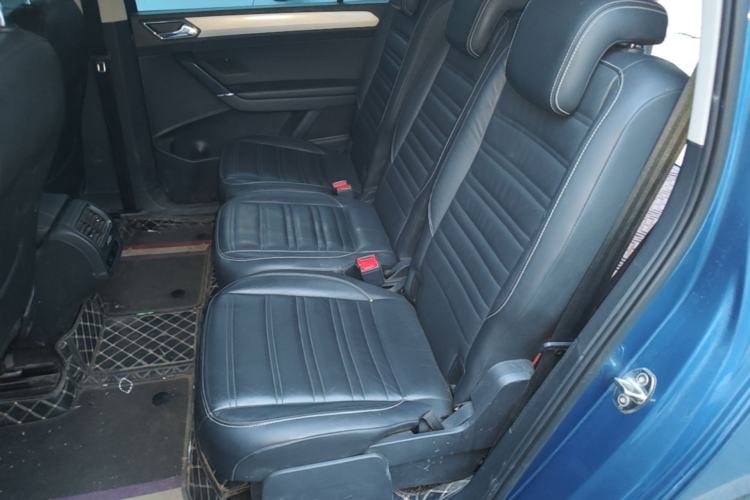 Used Volkswagen Touran 2016 Volkswagen Touran L 280TSI DSG Comfort Edition Left Rear Seat