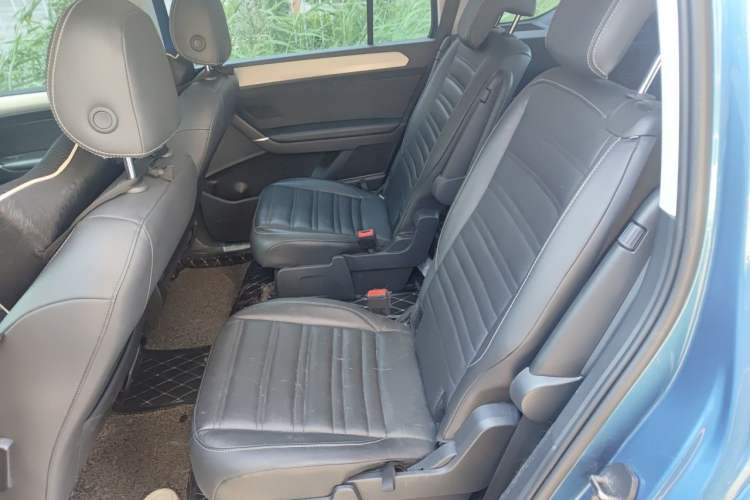 Used Volkswagen Touran 2016 Volkswagen Touran L 280TSI DSG Comfort Edition Left Rear Seat