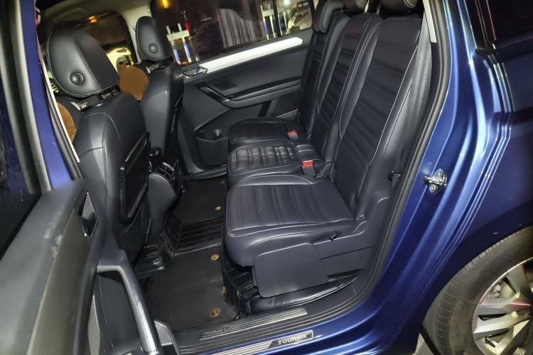 Used Volkswagen Touran 2016 Volkswagen Touran L 280TSI DSG Comfort Edition Left Rear Seat