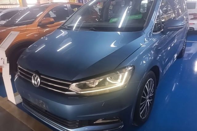 Used Volkswagen Touran 2016 Volkswagen Touran L 280TSI DSG Luxury Edition