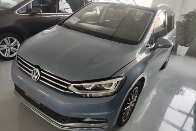 Used Volkswagen Touran 2016 Volkswagen Touran L 330TSI DSG Luxury Edition