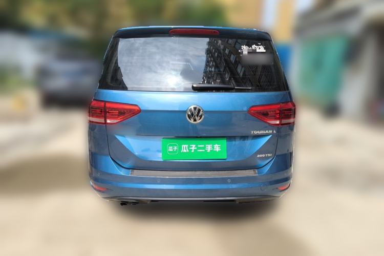 Used Volkswagen Touran 2016 Volkswagen Touran L 280TSI DSG Comfort Edition Rear