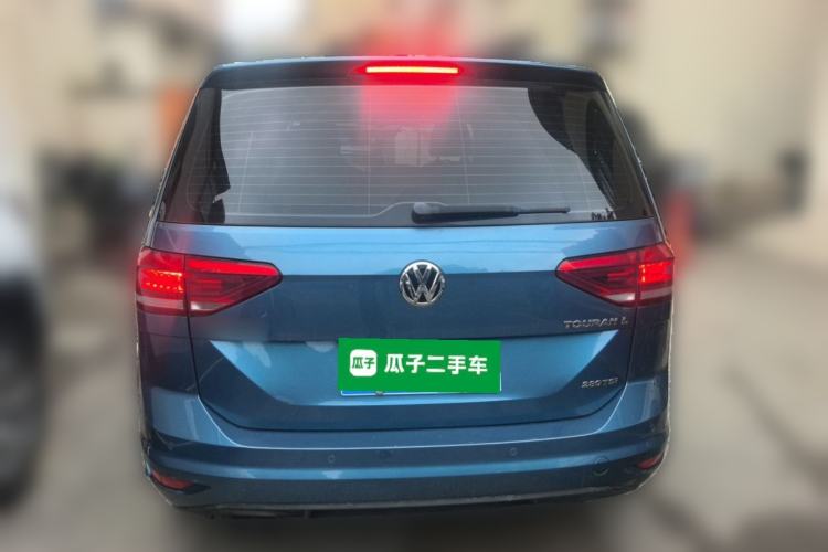Used Volkswagen Touran 2016 Volkswagen Touran L 280TSI DSG Comfort Edition Rear