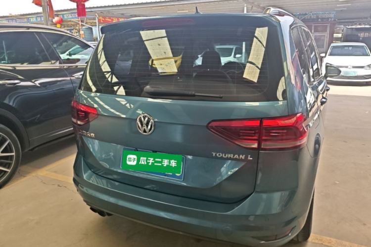 Used Volkswagen Touran 2016 Volkswagen Touran L 280TSI DSG Comfort Edition Rear