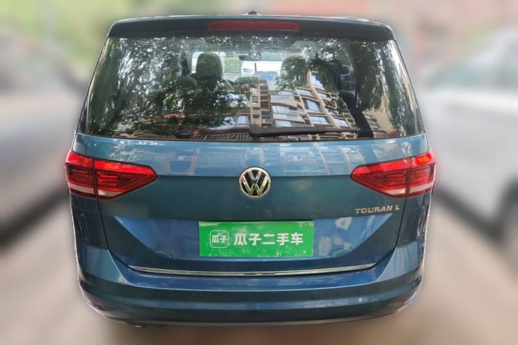 Used Volkswagen Touran 2016 Volkswagen Touran L 330TSI DSG Luxury Edition Rear