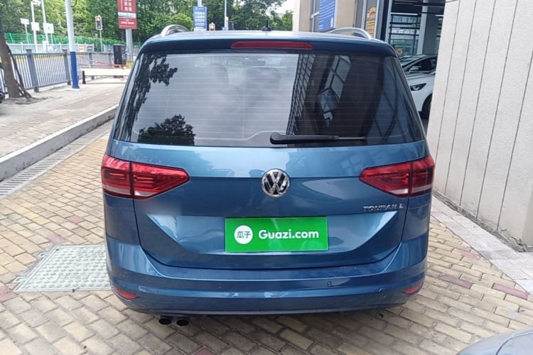 Used Volkswagen Touran 2016 Volkswagen Touran L 280TSI DSG Comfort Edition Rear
