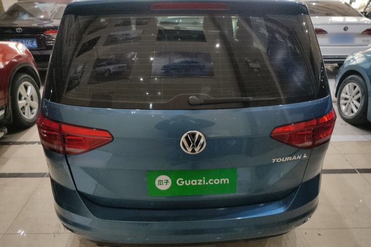 Used Volkswagen Touran 2016 Volkswagen Touran L 280TSI Manual Trend Edition Rear