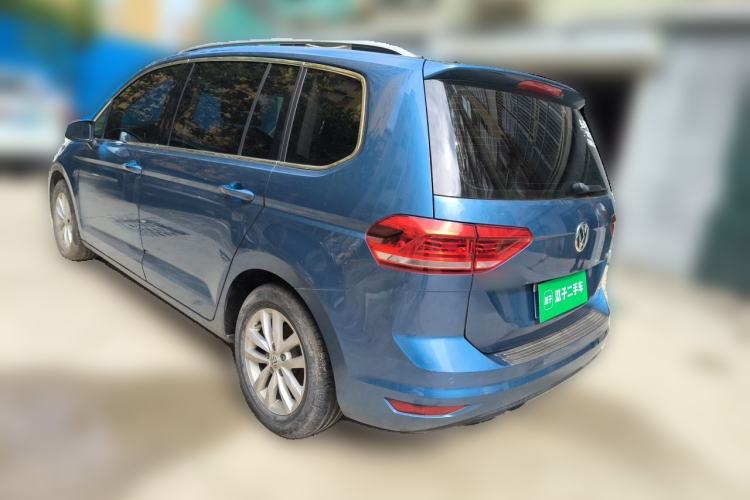 Used Volkswagen Touran 2016 Volkswagen Touran L 280TSI DSG Comfort Edition Rear Left 45 Deg
