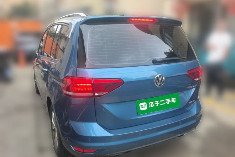 Used Volkswagen Touran 2016 Volkswagen Touran L 280TSI DSG Comfort Edition Rear Left 45 Deg