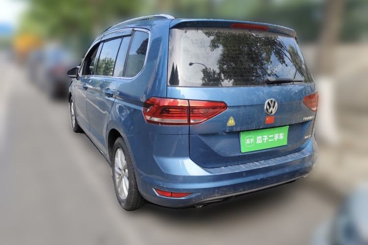 Used Volkswagen Touran 2016 Volkswagen Touran L 280TSI DSG Comfort Edition Rear Left 45 Deg