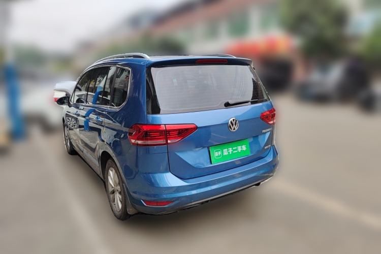 Used Volkswagen Touran 2016 Volkswagen Touran L 280TSI DSG Comfort Edition Rear Left 45 Deg