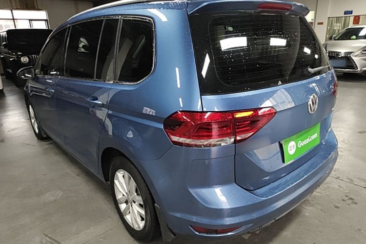 Used Volkswagen Touran 2016 Volkswagen Touran L 280TSI DSG Comfort Edition Rear Left 45 Deg