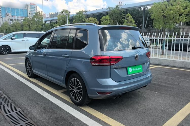 Used Volkswagen Touran 2016 Volkswagen Touran L 280TSI DSG Comfort Edition Rear Left 45 Deg