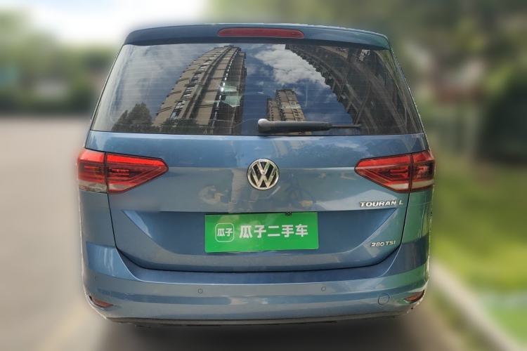 Used Volkswagen Touran 2016 Volkswagen Touran L 280TSI DSG Comfort Edition Rear