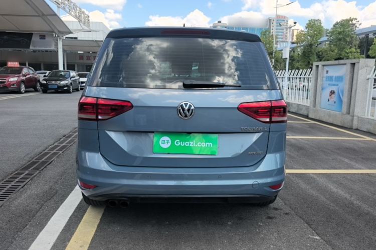 Used Volkswagen Touran 2016 Volkswagen Touran L 280TSI DSG Comfort Edition Rear