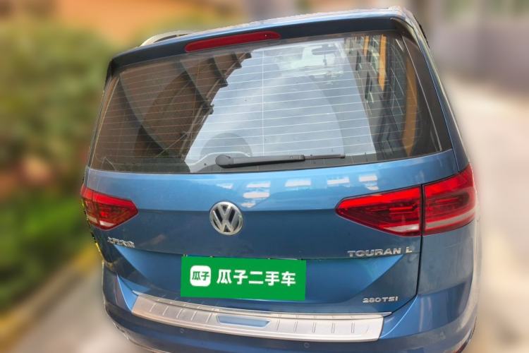 Used Volkswagen Touran 2016 Volkswagen Touran L 280TSI DSG Comfort Edition Rear