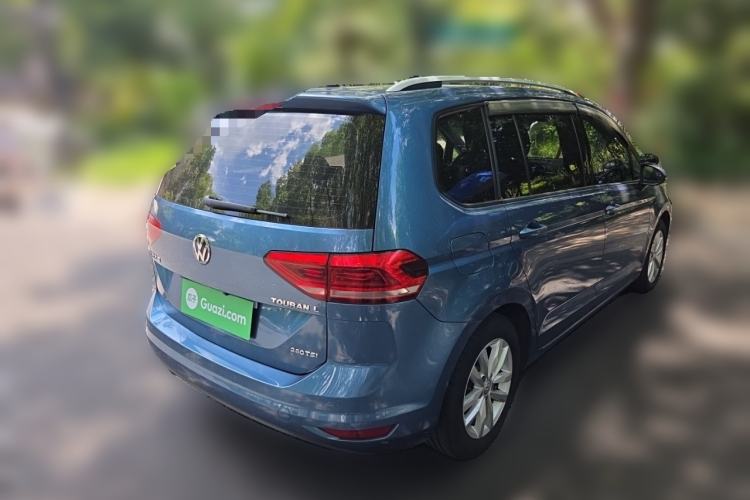 Used Volkswagen Touran 2016 Volkswagen Touran L 280TSI DSG Comfort Edition Rear Right 45 Deg