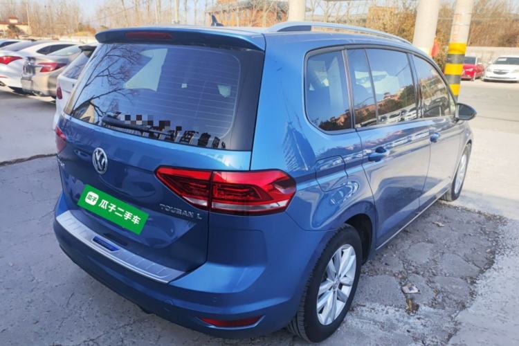 Used Volkswagen Touran 2016 Volkswagen Touran L 280TSI DSG Comfort Edition Rear Right 45 Deg