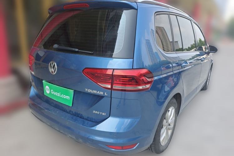 Used Volkswagen Touran 2016 Volkswagen Touran L 280TSI DSG Comfort Edition Rear Right 45 Deg