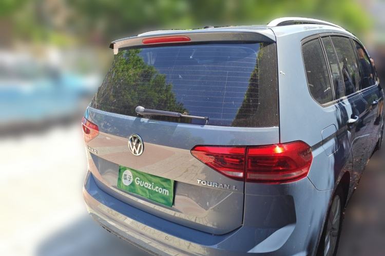 Used Volkswagen Touran 2016 Volkswagen Touran L 280TSI Manual Comfort Edition Rear Right 45 Deg