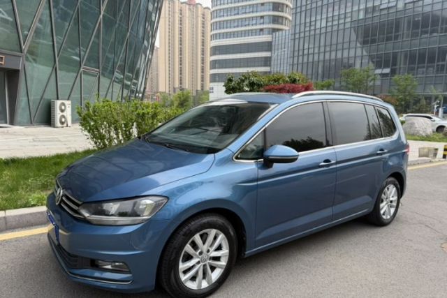 Used Volkswagen Touran 2016 Volkswagen Touran L 280TSI DSG Comfort Edition