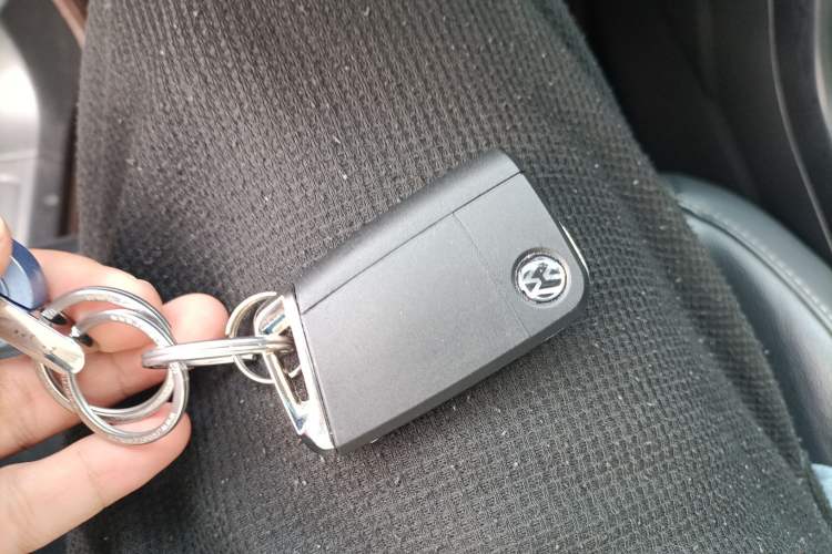 Used Volkswagen Touran 2016 Volkswagen Touran L 280TSI DSG Comfort Edition Vehicle Key