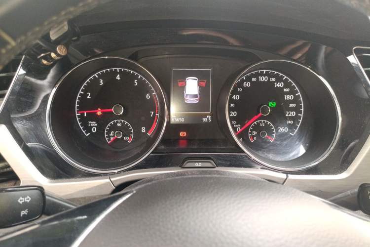 Used Volkswagen Touran 2016 Volkswagen Touran L 330TSI DSG Luxury Edition Instrument Cluster