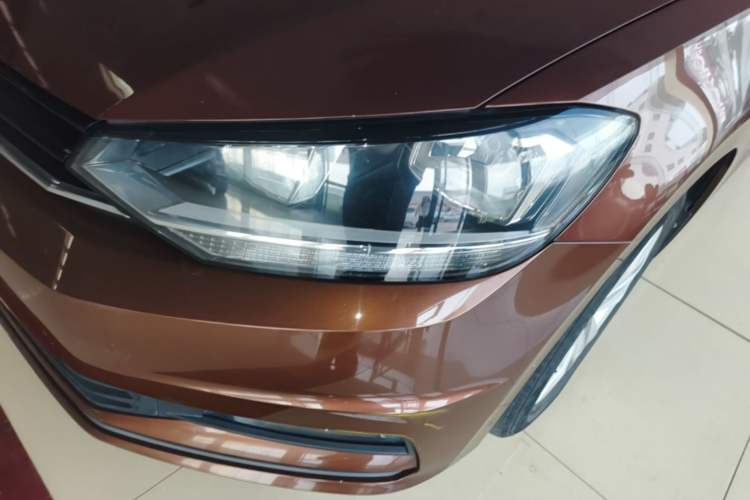 Used Volkswagen Touran 2016 Touran L 280TSI DSG Style Edition Left Front Headlight