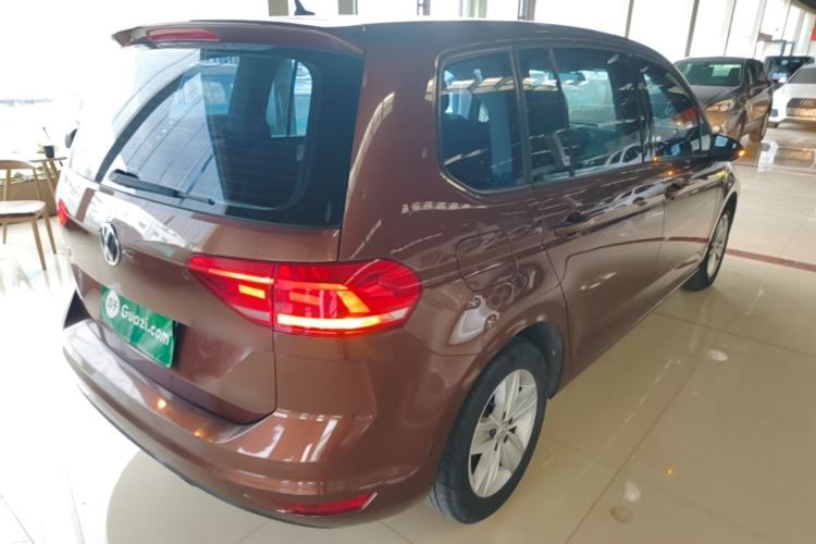 Used Volkswagen Touran 2016 Touran L 280TSI DSG Style Edition Rear Right 45 Deg