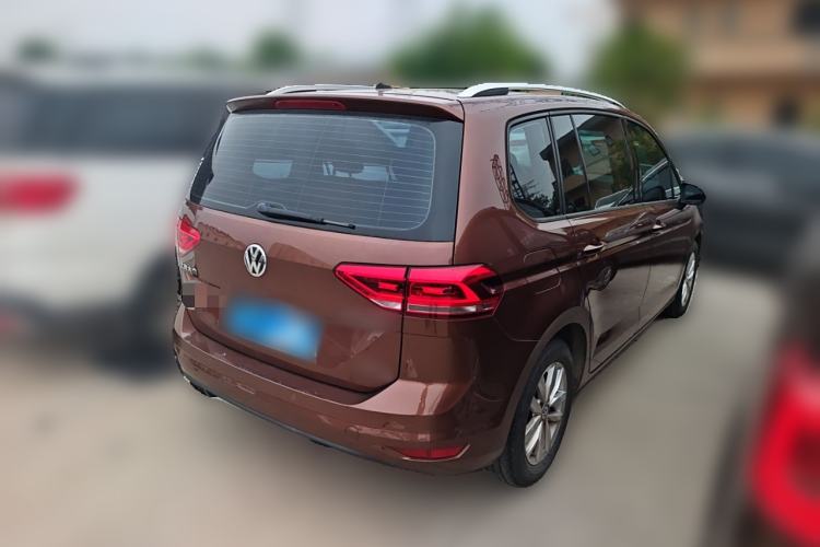 Used Volkswagen Touran 2016 Volkswagen Touran L 280TSI Manual Comfort Edition Rear Right 45 Deg