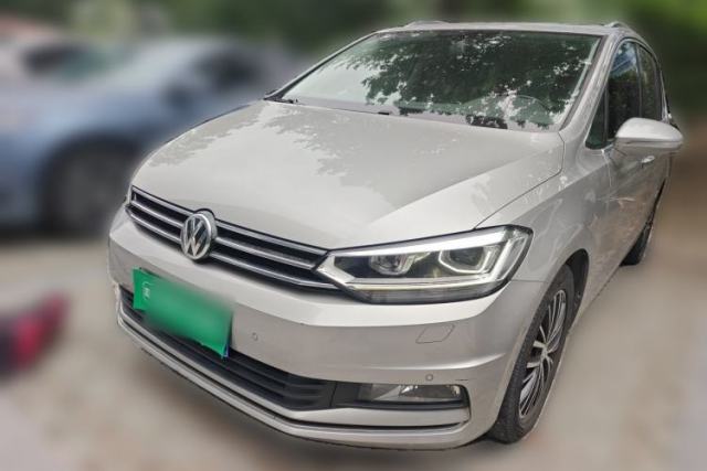 Used Volkswagen Touran 2016 Volkswagen Touran L 330TSI DSG Luxury Edition
