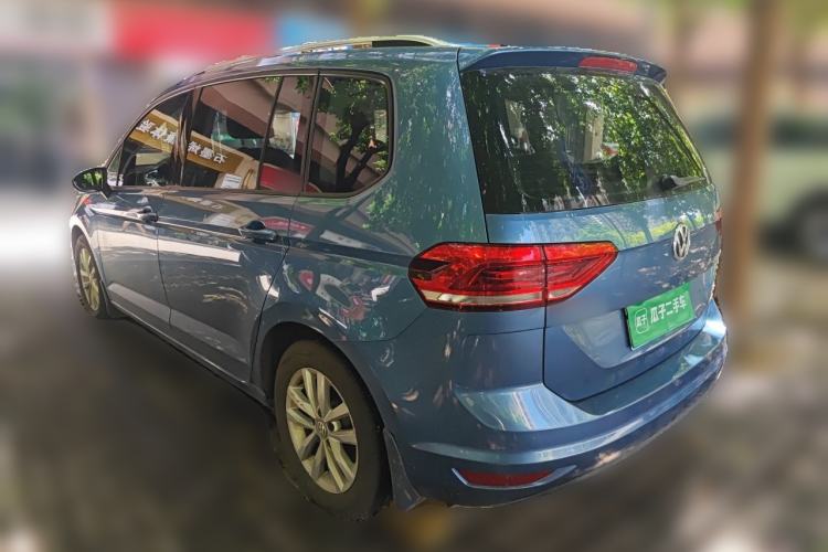 Used Volkswagen Touran 2016 Volkswagen Touran L 280TSI DSG Comfort Edition Rear Left 45 Deg