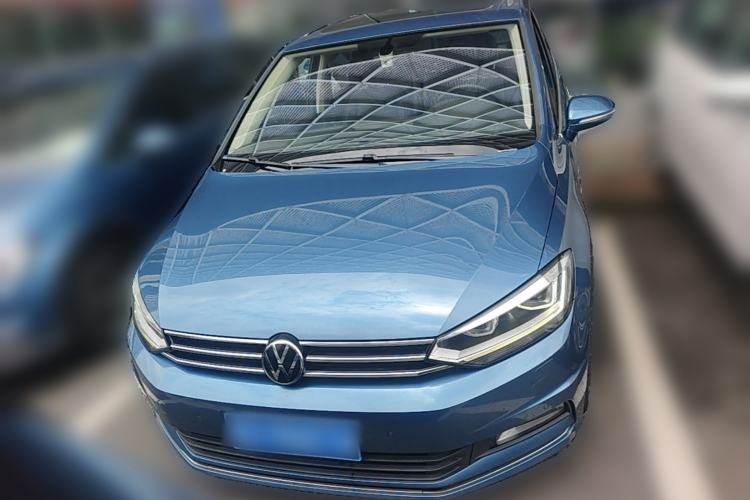 Used Volkswagen Touran 2016 Volkswagen Touran L 280TSI DSG Luxury Edition Front