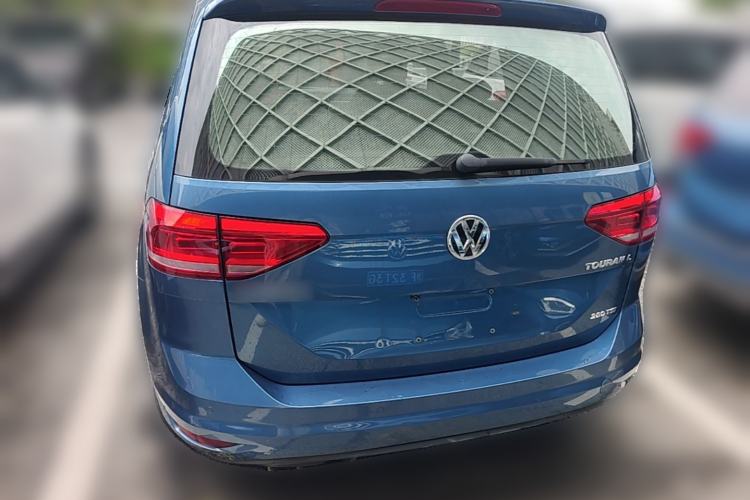 Used Volkswagen Touran 2016 Volkswagen Touran L 280TSI Manual Trend Edition Rear
