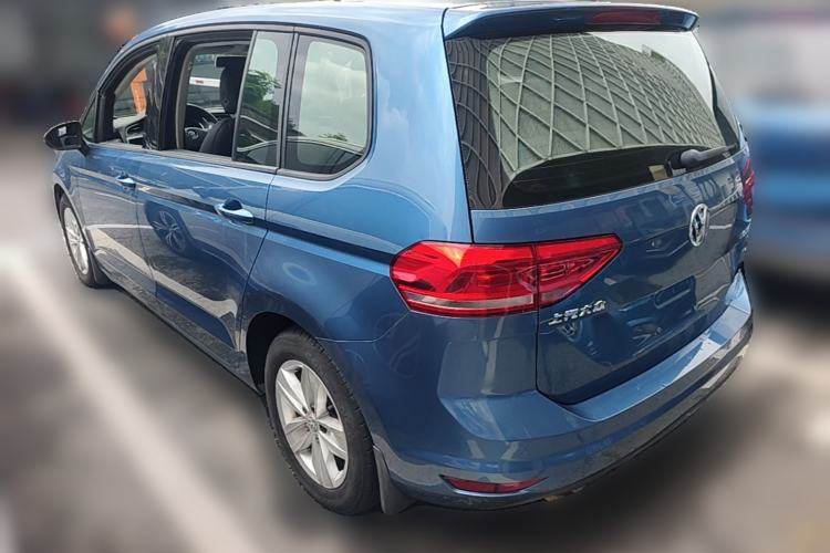 Used Volkswagen Touran 2016 Volkswagen Touran L 280TSI Manual Trend Edition Rear Left 45 Deg