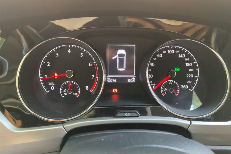 Used Volkswagen Touran 2016 Volkswagen Touran L 280TSI DSG Comfort Edition Instrument Cluster