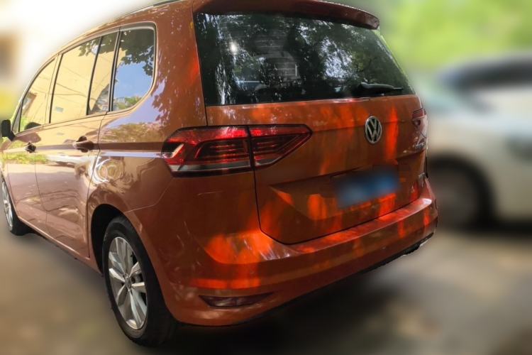 Used Volkswagen Touran 2016 Volkswagen Touran L 280TSI DSG Comfort Edition Rear Left 45 Deg