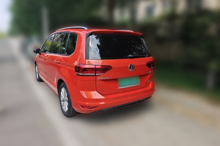 Used Volkswagen Touran 2016 Volkswagen Touran L 280TSI DSG Comfort Edition Rear Left 45 Deg