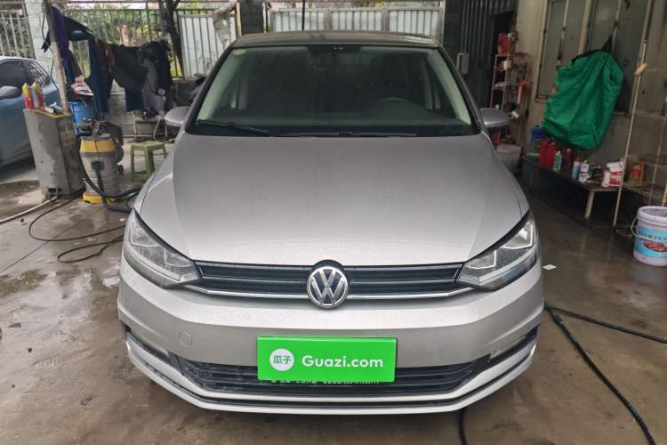 Used Volkswagen Touran 2016 Touran L 280TSI DSG Style Edition Front