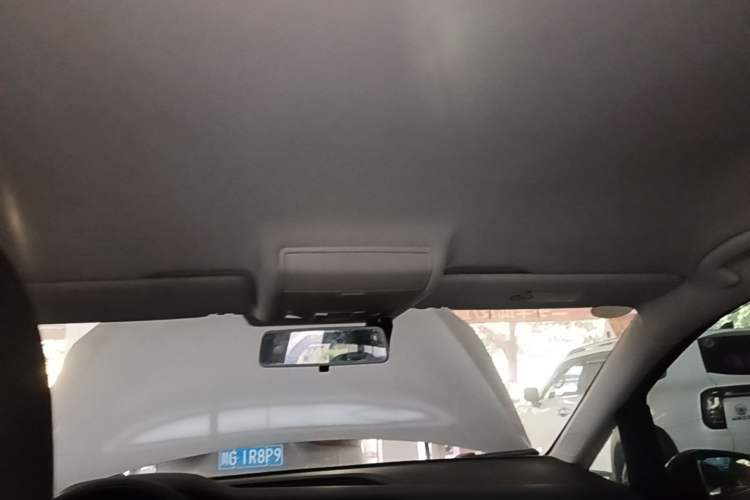 Used Volkswagen Touran 2016 Touran L 280TSI DSG Style Edition Headliner
