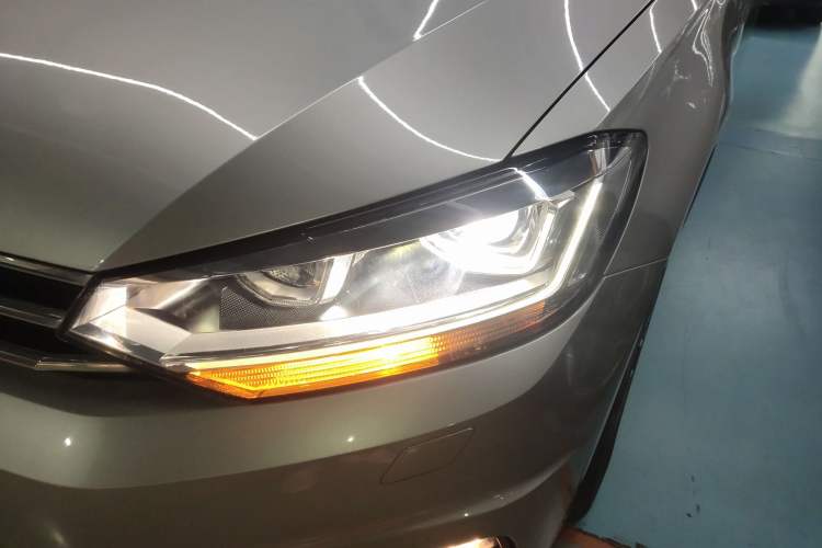 Used Volkswagen Touran 2016 Volkswagen Touran L 330TSI DSG Luxury Edition Left Front Headlight