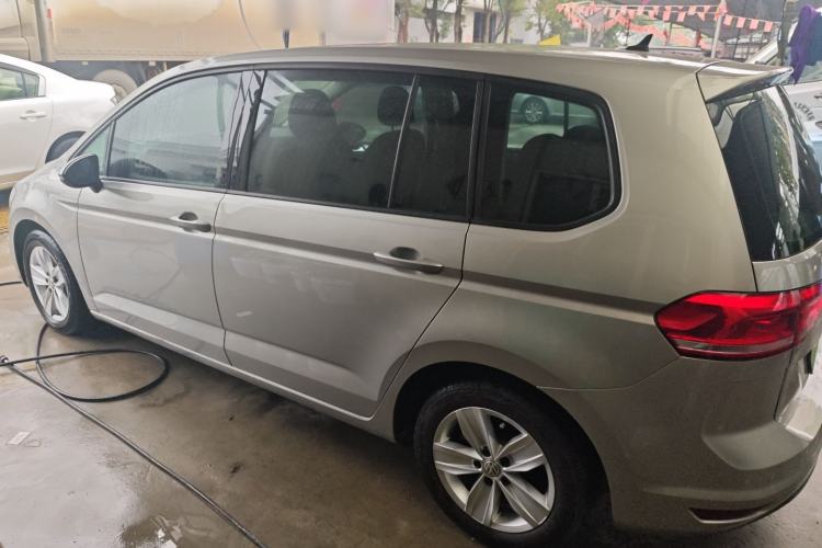 Used Volkswagen Touran 2016 Touran L 280TSI DSG Style Edition Left Side
