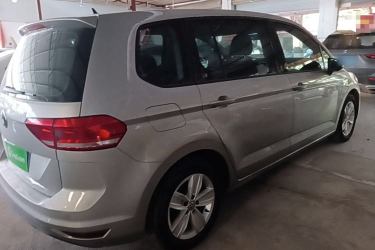 Used Volkswagen Touran 2016 Touran L 280TSI DSG Style Edition Rear Right 45 Deg