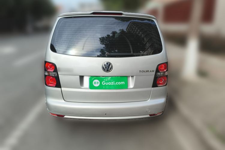 Used Volkswagen Touran  Rear