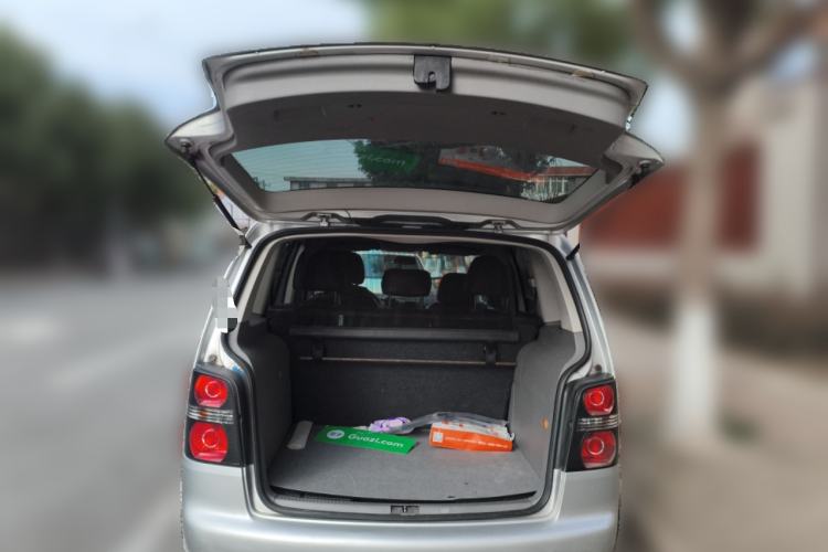 Used Volkswagen Touran  Trunk