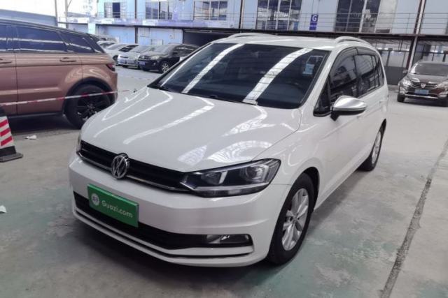 Używany Volkswagen Touran 2016 Volkswagen Touran L 280TSI DSG Comfort Edition